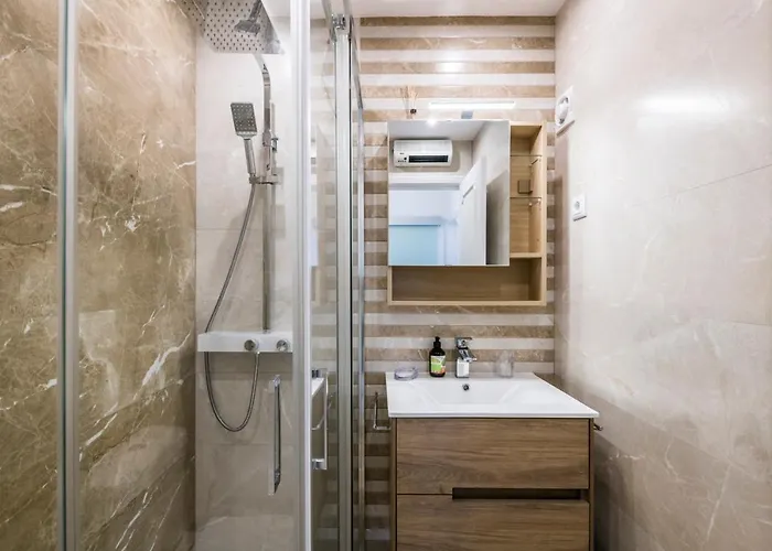 Margale - Swimming Pool - - By Bedzy Gale (Albufeira)