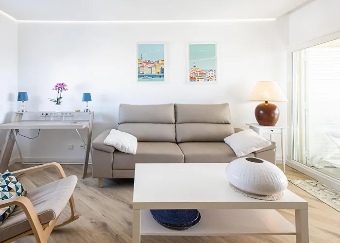 Margale - Swimming Pool - - By Bedzy 아파트 *