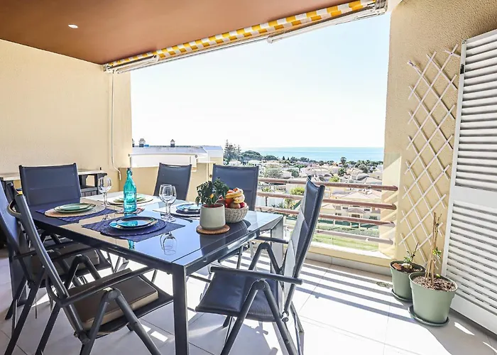 Margale - Swimming Pool - - By Bedzy 아파트 *